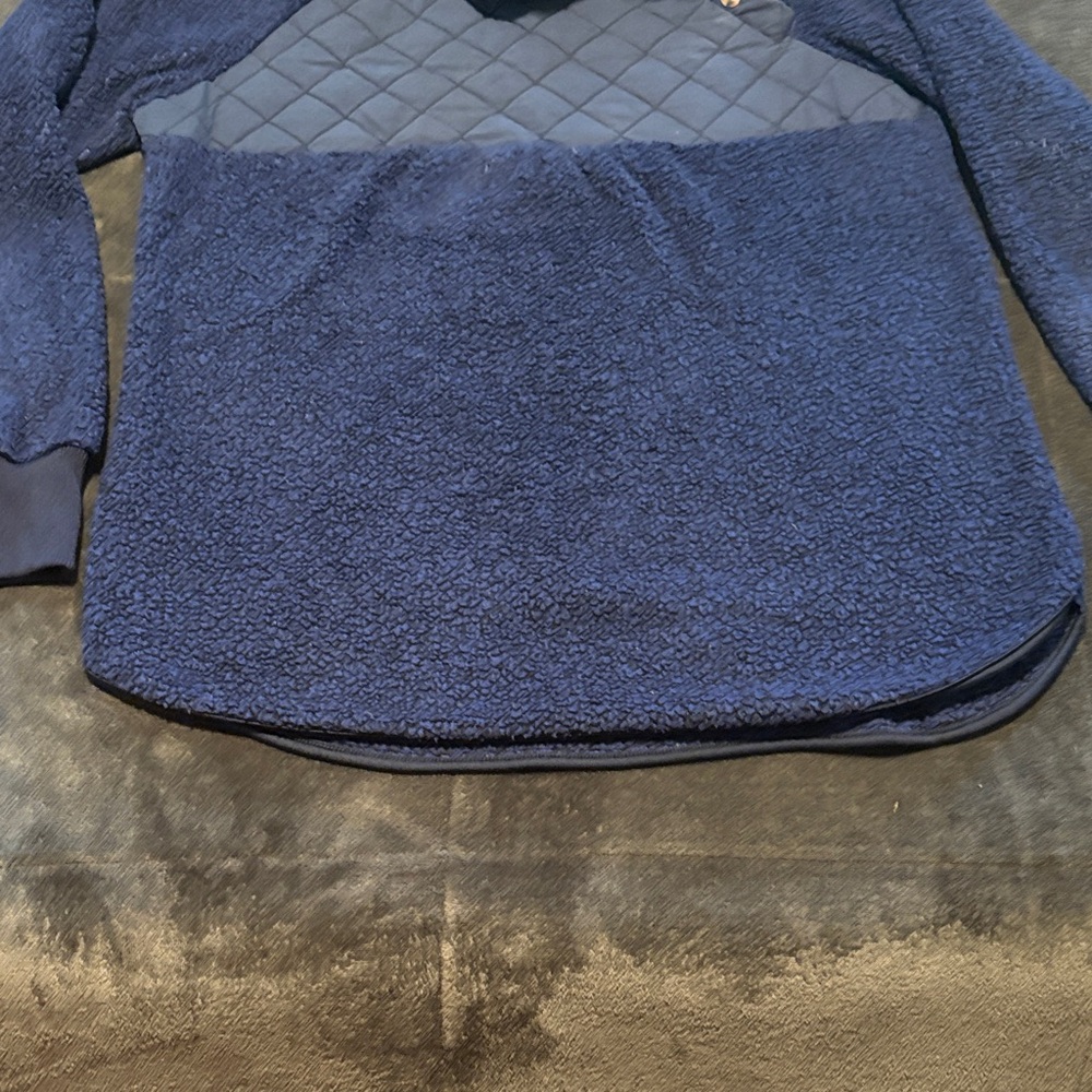 Navy Blue Quilted Pullover Fleece - Picture 5 of 7